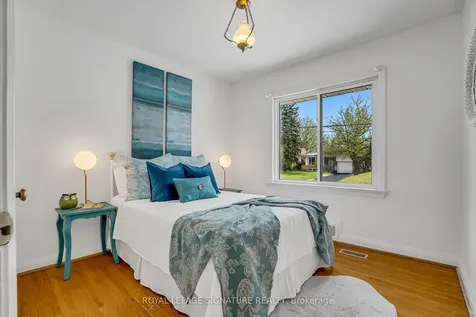 96 Elvaston Drive Toronto ON M4A 1N6
