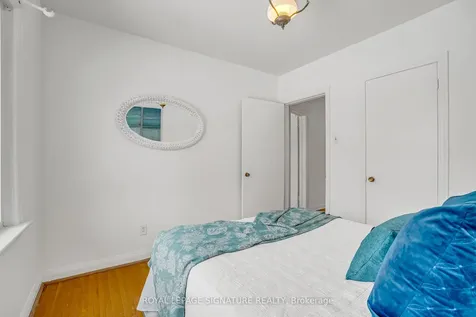 96 Elvaston Drive Toronto ON M4A 1N6