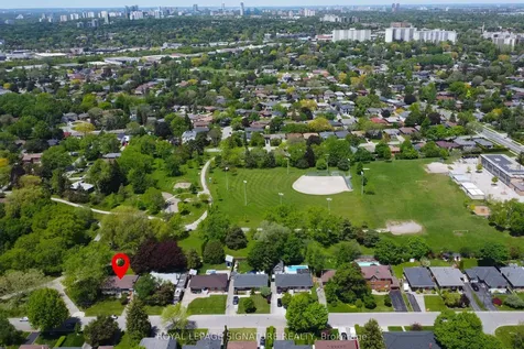 96 Elvaston Drive Toronto ON M4A 1N6