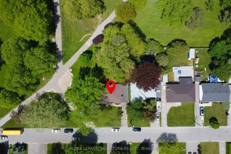 96 Elvaston Drive Toronto ON M4A 1N6