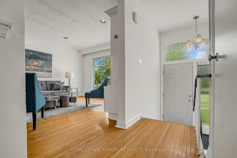 96 Elvaston Drive Toronto ON M4A 1N6