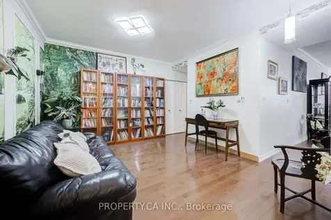 4200 Bathurst Street Toronto ON M3H 3R1