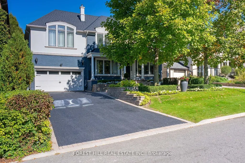 34 Forest Ridge Drive Toronto ON M6B 1H3