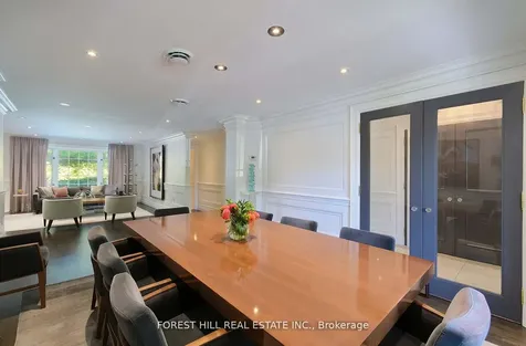 34 Forest Ridge Drive Toronto ON M6B 1H3