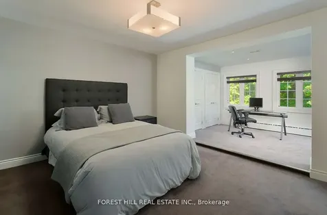 34 Forest Ridge Drive Toronto ON M6B 1H3