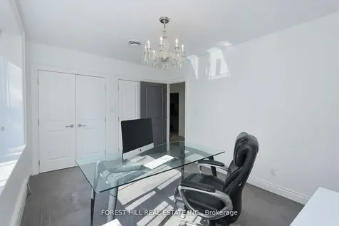 34 Forest Ridge Drive Toronto ON M6B 1H3