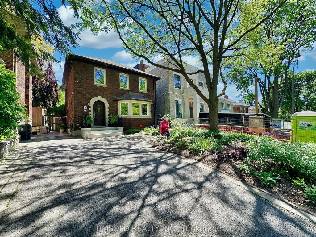 29 Tarlton Road Toronto ON M5P 2M6