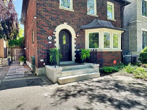 29 Tarlton Road Toronto ON M5P 2M6