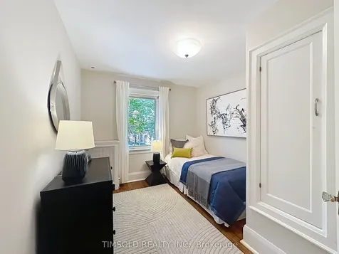 29 Tarlton Road Toronto ON M5P 2M6