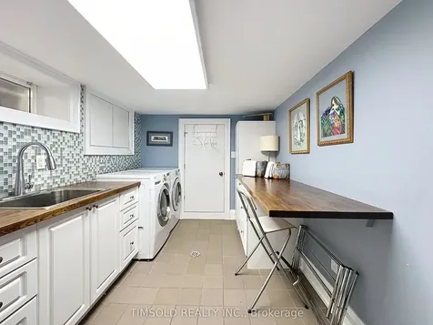 29 Tarlton Road Toronto ON M5P 2M6