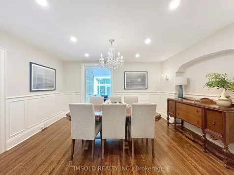 29 Tarlton Road Toronto ON M5P 2M6