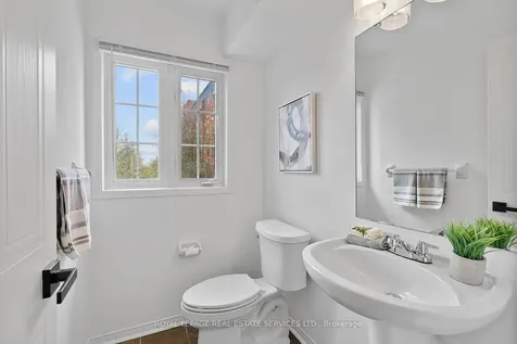 262 St Helens Avenue Toronto ON M6H 4A4