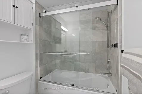 262 St Helens Avenue Toronto ON M6H 4A4