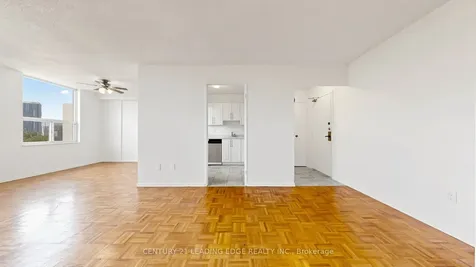 20 Edgecliff Golfway Toronto ON M3C 3A4
