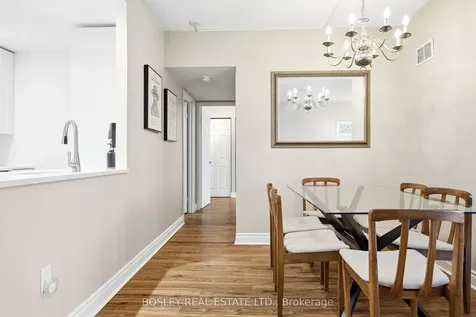 5 Concorde Place Toronto ON M3C 3M8