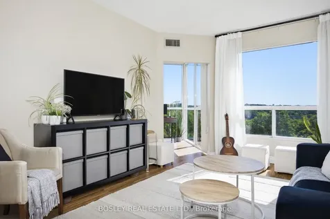 5 Concorde Place Toronto ON M3C 3M8