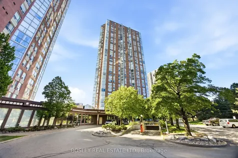 5 Concorde Place Toronto ON M3C 3M8