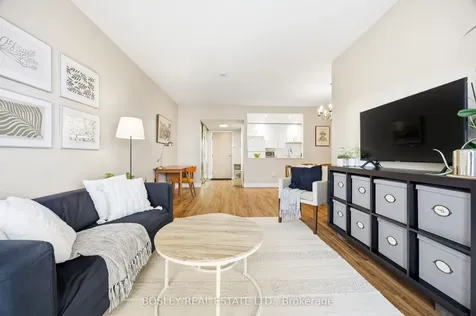 5 Concorde Place Toronto ON M3C 3M8