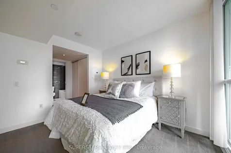 75 Queens Wharf Road Toronto ON M5V 0J8
