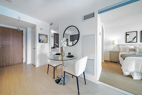 75 Queens Wharf Road Toronto ON M5V 0J8