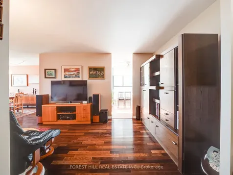 100 Antibes Drive Toronto ON M2R 3N1