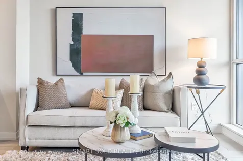 31 Tippett Road Toronto ON M3H 2V1