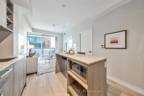 31 Tippett Road Toronto ON M3H 2V1