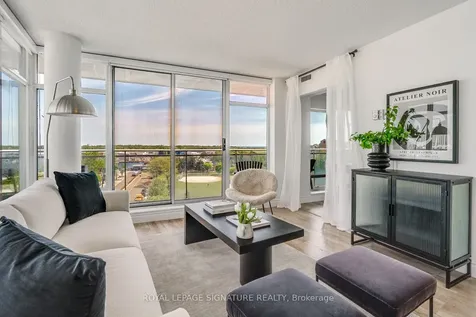 650 Queens Quay W Toronto ON M5V 3Y7