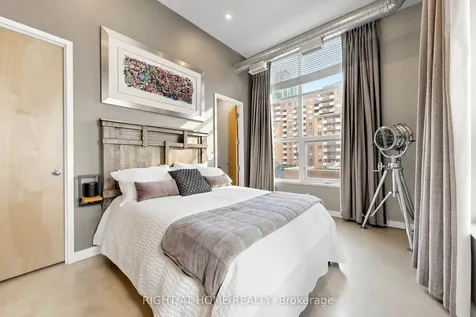 135 Dalhousie Street Toronto ON M5B 2S1
