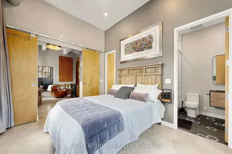 135 Dalhousie Street Toronto ON M5B 2S1