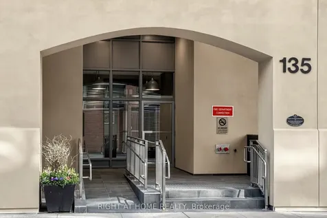 135 Dalhousie Street Toronto ON M5B 2S1