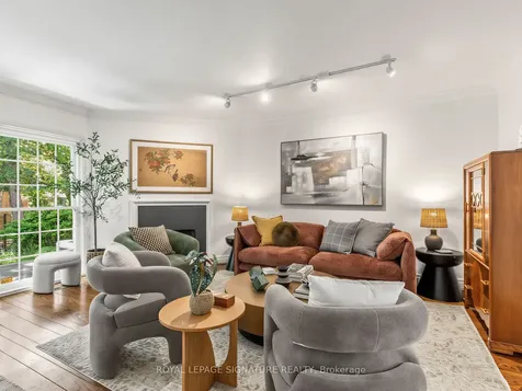 240 Broadway Avenue Toronto ON M4P 1V9