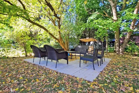 182 Princess Avenue Toronto ON M2N 3R9