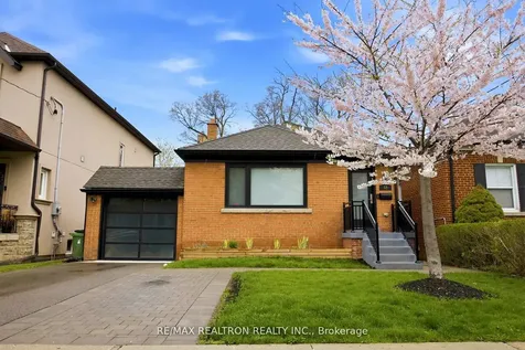 52 Burncrest Drive Toronto ON M5M 2Z5