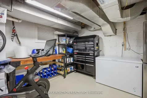 52 Burncrest Drive Toronto ON M5M 2Z5