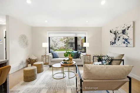 52 Burncrest Drive Toronto ON M5M 2Z5