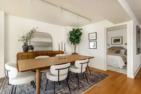 278 Bloor Street E Toronto ON M4W 3M4