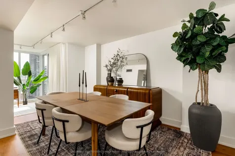 278 Bloor Street E Toronto ON M4W 3M4