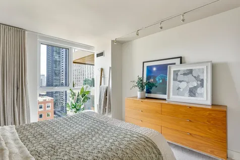 278 Bloor Street E Toronto ON M4W 3M4