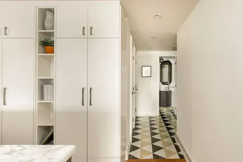 278 Bloor Street E Toronto ON M4W 3M4