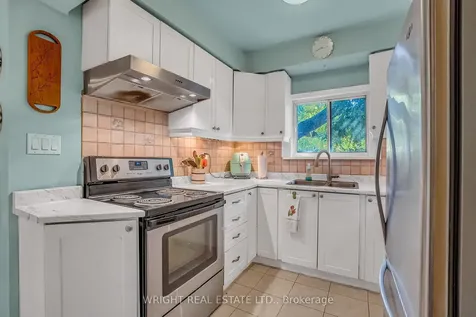 5 Millerson Avenue Toronto ON M6E 1J6
