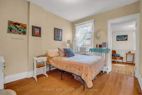 5 Millerson Avenue Toronto ON M6E 1J6