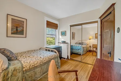 5 Millerson Avenue Toronto ON M6E 1J6