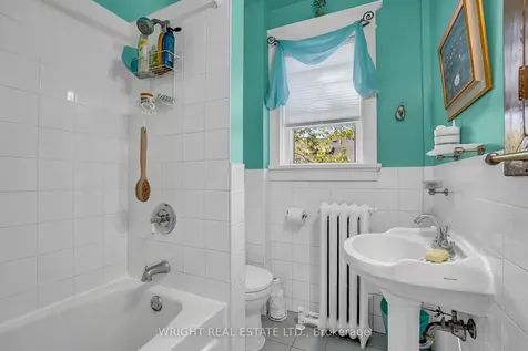 5 Millerson Avenue Toronto ON M6E 1J6