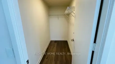 10 Deerlick Court Toronto ON M3A 0A7