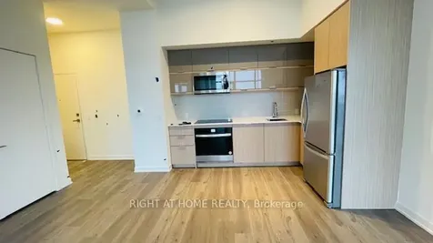 10 Deerlick Court Toronto ON M3A 0A7