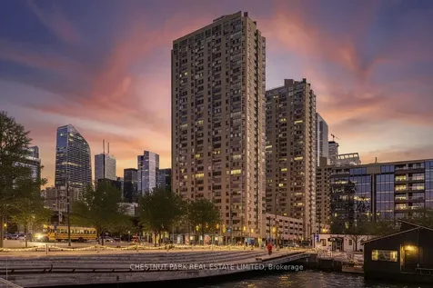 270 Queens Quay W Toronto ON M5J 2N4