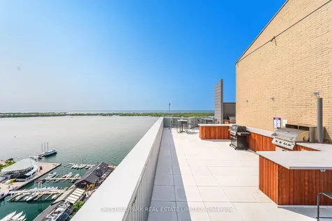 270 Queens Quay W Toronto ON M5J 2N4