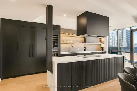 3 Mcalpine Street Toronto ON M5R 3T5