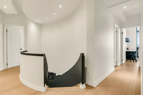3 Mcalpine Street Toronto ON M5R 3T5